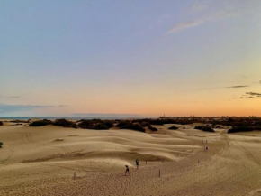 Las Dunas de Maspalomas y el Mar a un paso